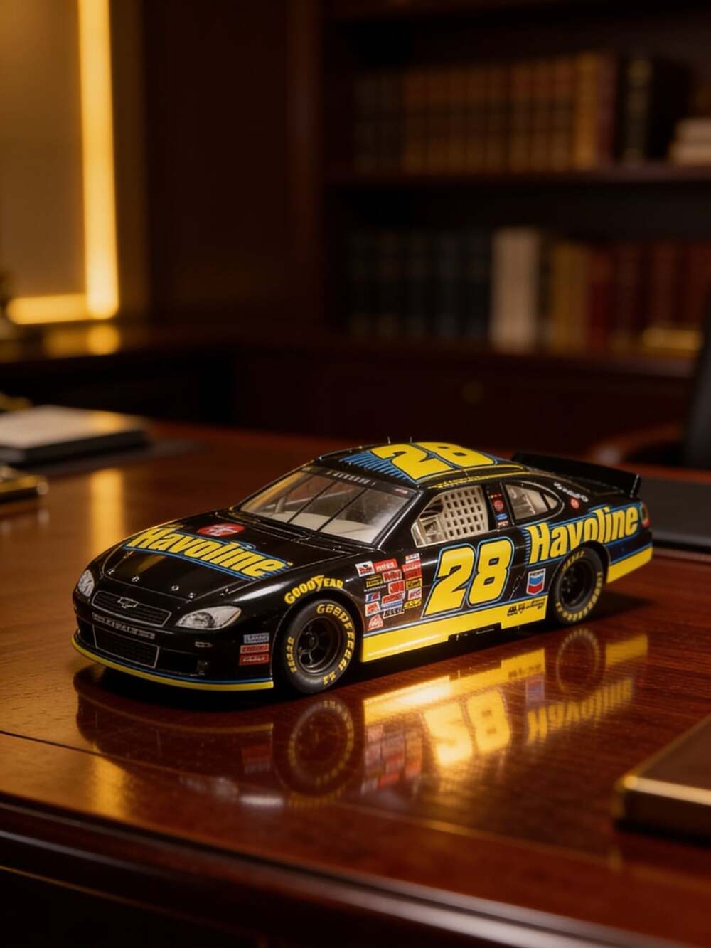 Winner's Circle 2002 Ricky Rudd #28 Texaco Havoline Ford Taurus 1:24 Scale Dieca
